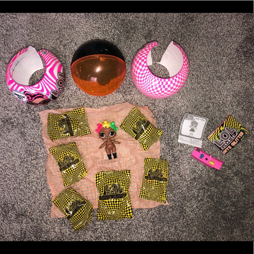 LOL Surprise Lights Glitter “Jammin’”